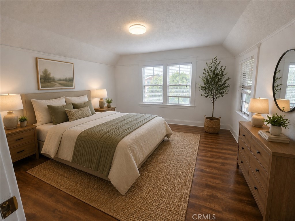 1628 S Van Ness