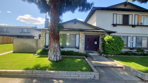 3040 E Mayfair Avenue 1-4 Orange CA 92867