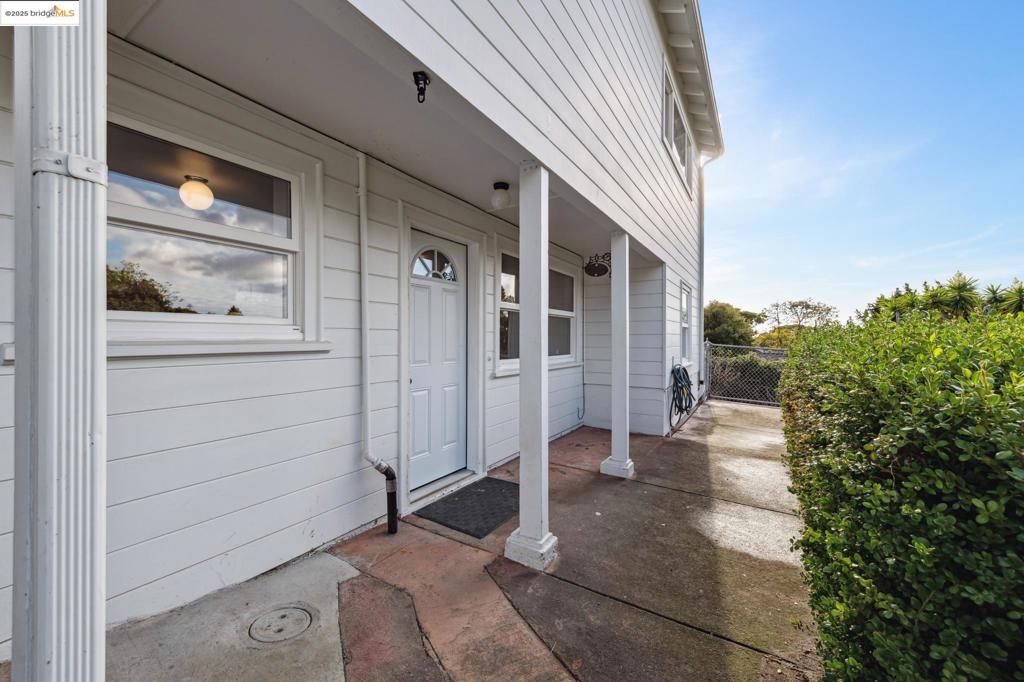 BERKELEY COUNTRY - Residential