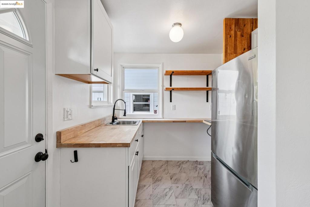 BERKELEY COUNTRY - Residential