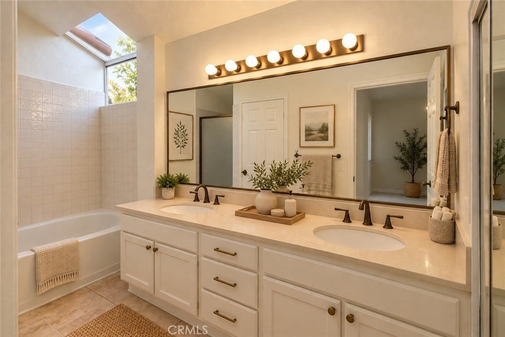 5 SALINA, Irvine CA 92614 - Photo 14