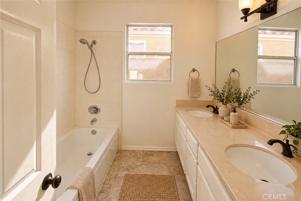 5 SALINA, Irvine CA 92614 - Photo 17