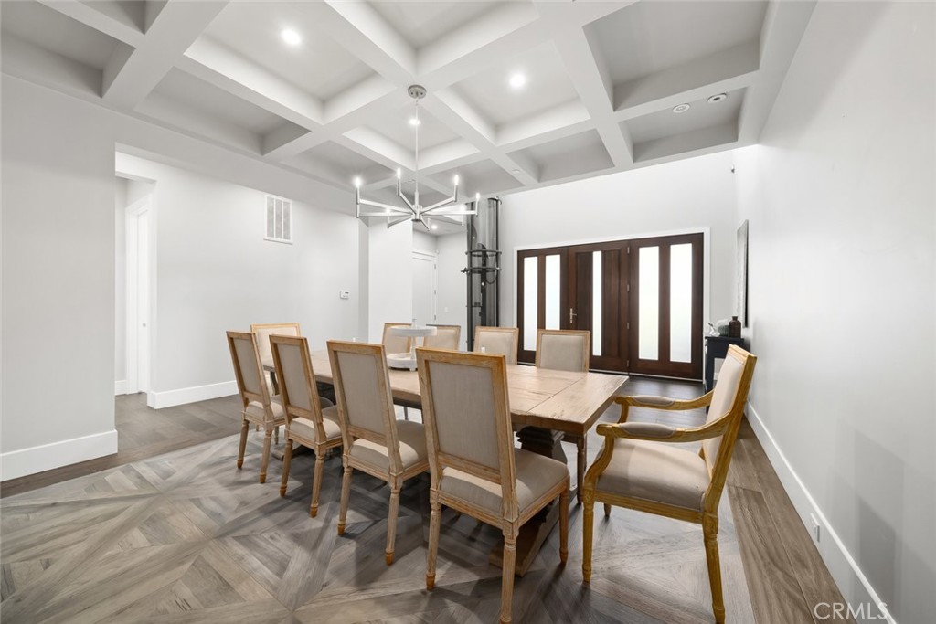 2207 San Luis Drive