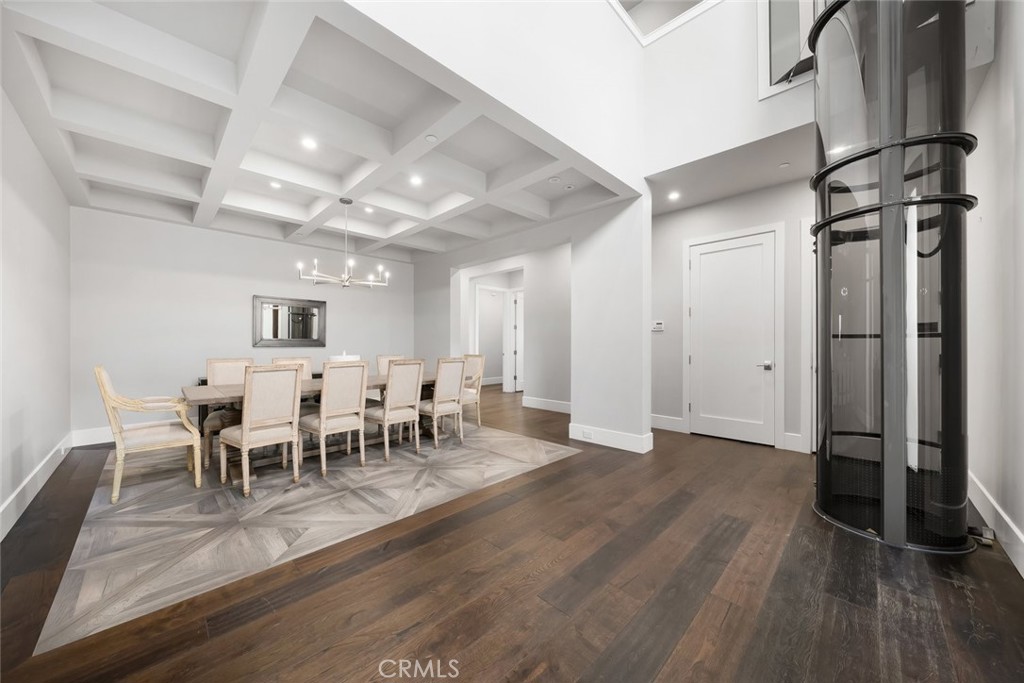 2207 San Luis Drive