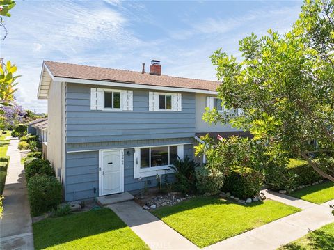 Photo of 19868 Piccadilly Lane, Huntington Beach, CA 92646 (MLS # OC26084945)