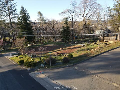 Photo of 231 Pinewood Drive, Paradise, CA 95969 (MLS # SN26096591)