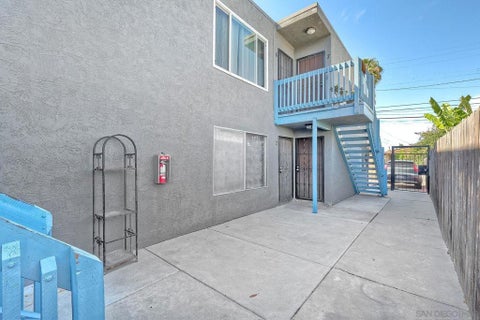 Tiny photo for 4230 Copeland Avenue AVE #Unit 6, San Diego, CA 92105 (MLS # 260025168SD)