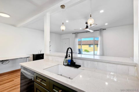 Tiny photo for 4230 Copeland Avenue AVE #Unit 6, San Diego, CA 92105 (MLS # 260025168SD)