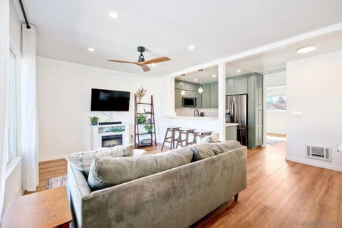 Tiny photo for 4230 Copeland Avenue AVE #Unit 6, San Diego, CA 92105 (MLS # 260025168SD)
