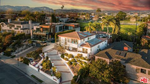 905 Berkeley Street Santa Monica CA 90403
