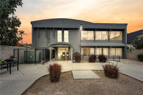 Photo of 2215 N Broadway, Santa Ana, CA 92706 (MLS # PW26065071)