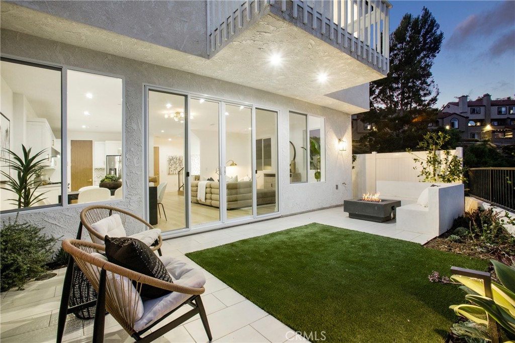 El Niguel Terrace (ENT) - Residential