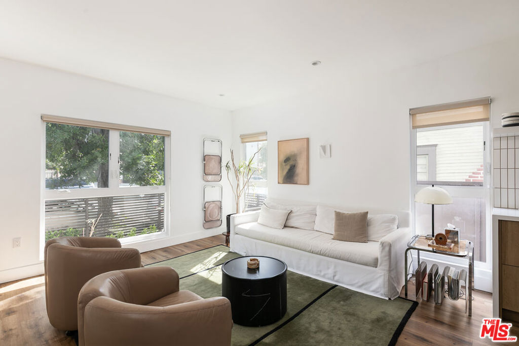 249 N Bonnie Brae Street 1