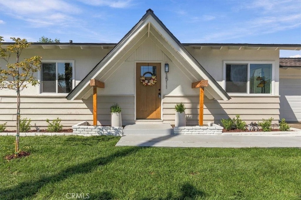 1511 Nearglen Avenue