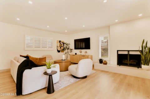 Tiny photo for 11118 Lindblade Street, Culver City, CA 90230 (MLS # 226004944)