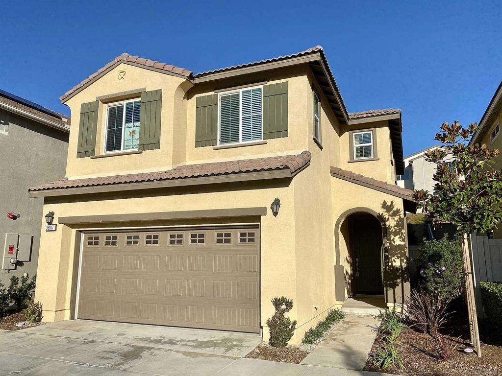 2019 home in the exclusive new Horse Creek Ridge Community! This luxury home features high ceilings, recessed lighting, ceiling fans, 5 burner gas stove, faux wood tile flooring, and bonus room. Community amenities include multiple sparkling pools, jacuzzi, playgrounds and club house. This home is hyper energy-efficient with state of the art windows & insulation, tankless water heater, solar panels and artificial turf (no water needed). Fantastic location in a growing community with easy access to I-15 and the 76. Don't miss this one! Complex Features: ,,,,, Equipment: Fire Sprinklers,Garage Door Opener, Range/Oven Sewer: Sewer Connected Topography: LL