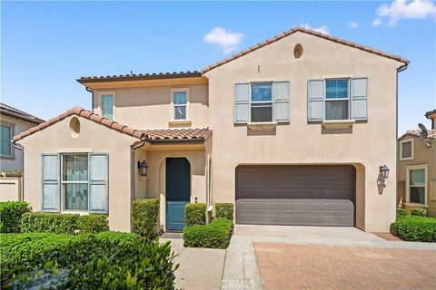 Photo of 67 Visionary, Irvine, CA 92618 (MLS # TR25193786)