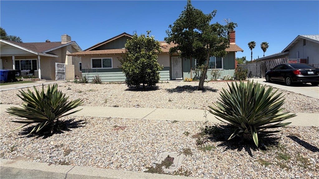 8549 Sierra Madre AVE