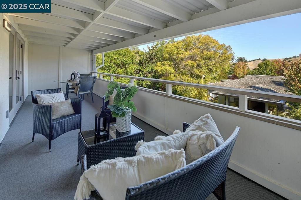 ROSSMOOR - Residential