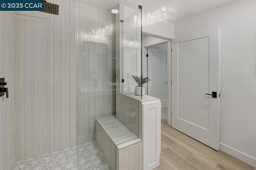 ROSSMOOR - Residential