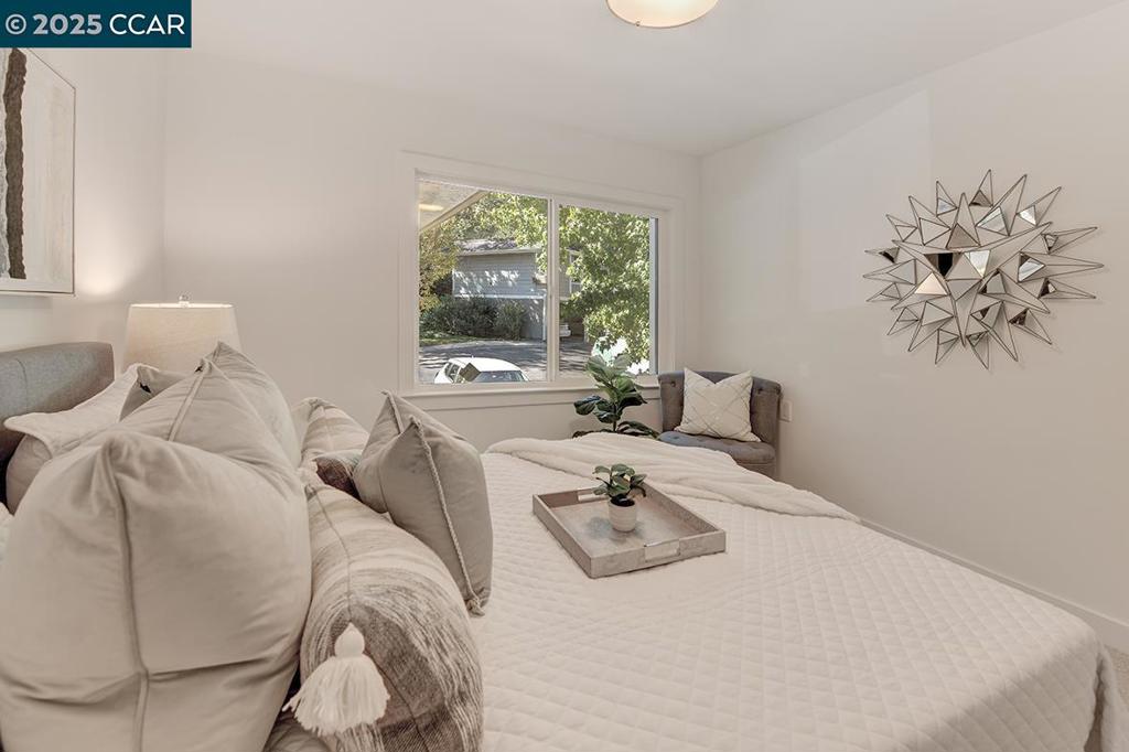 ROSSMOOR - Residential