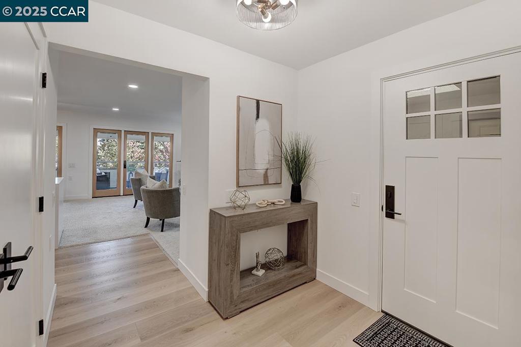 ROSSMOOR - Residential