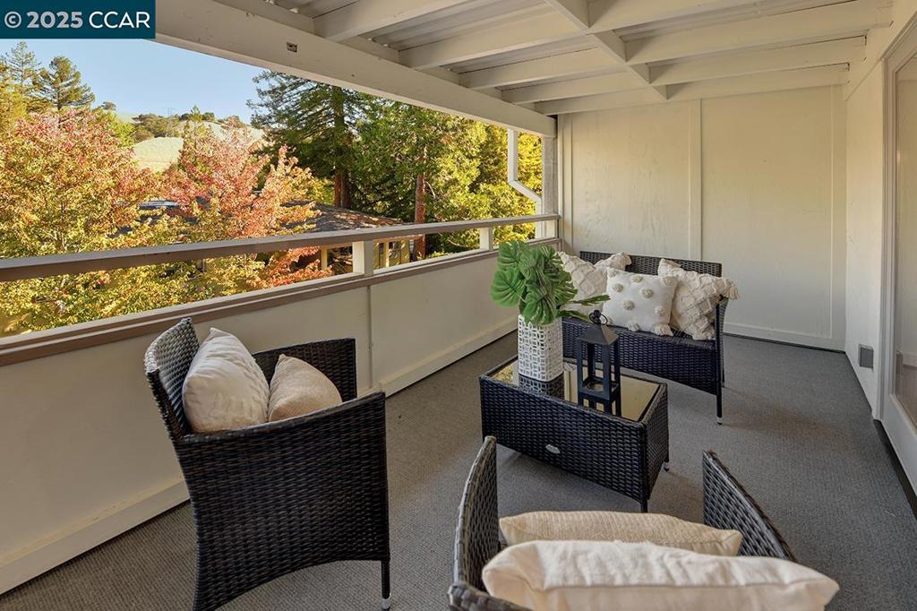 ROSSMOOR - Residential