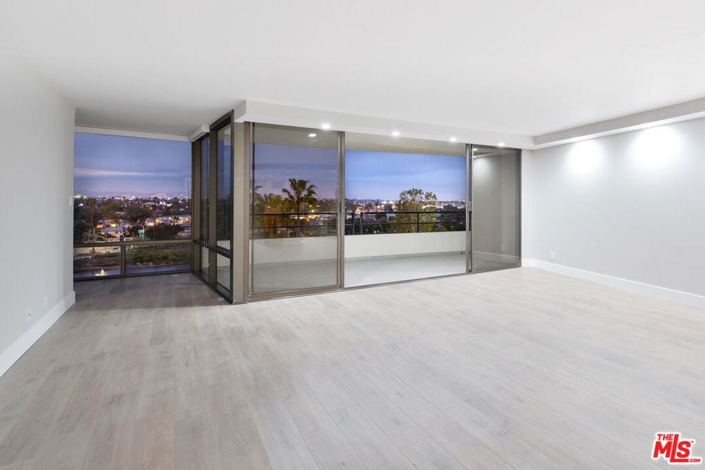 4265 Marina City Drive 415