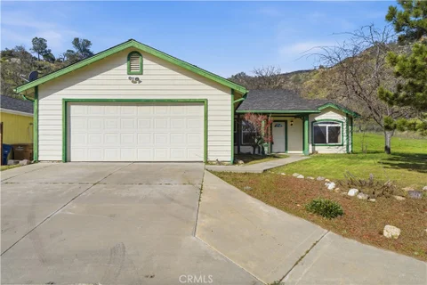 21276 White Pine Dr Unit 39, Tehachapi, CA 93561 - MLS#: SR26052536