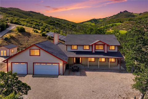 Photo of 26200 Morgan Valley Rd, Lower Lake, CA 95457 (MLS # LC26072707)