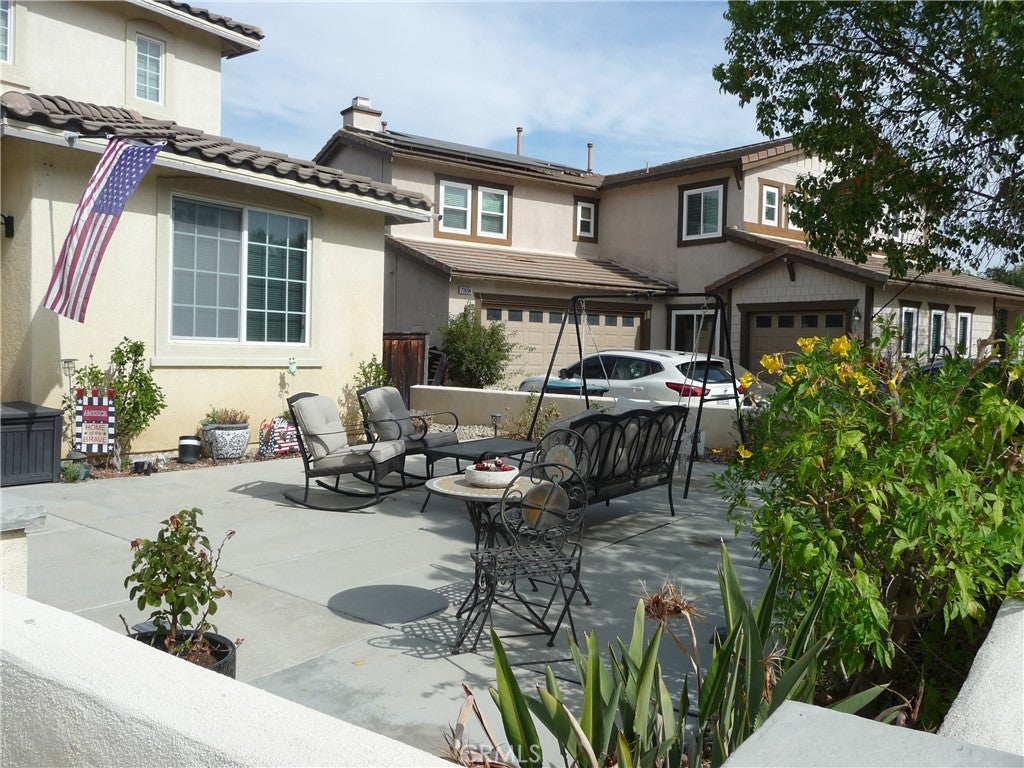 23682 Saratoga Springs