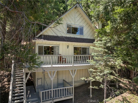 Photo of 28597 Saginaw Court, Lake Arrowhead, CA 92352 (MLS # IG26130357)