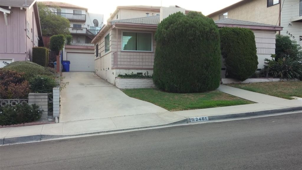 listing image 130728117493437597338