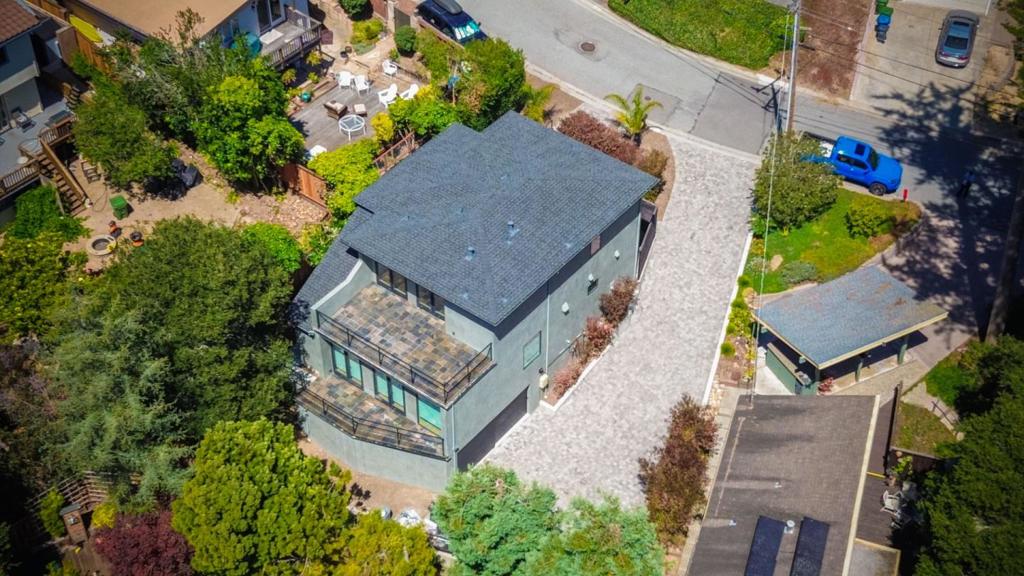 315 Los Altos Drive