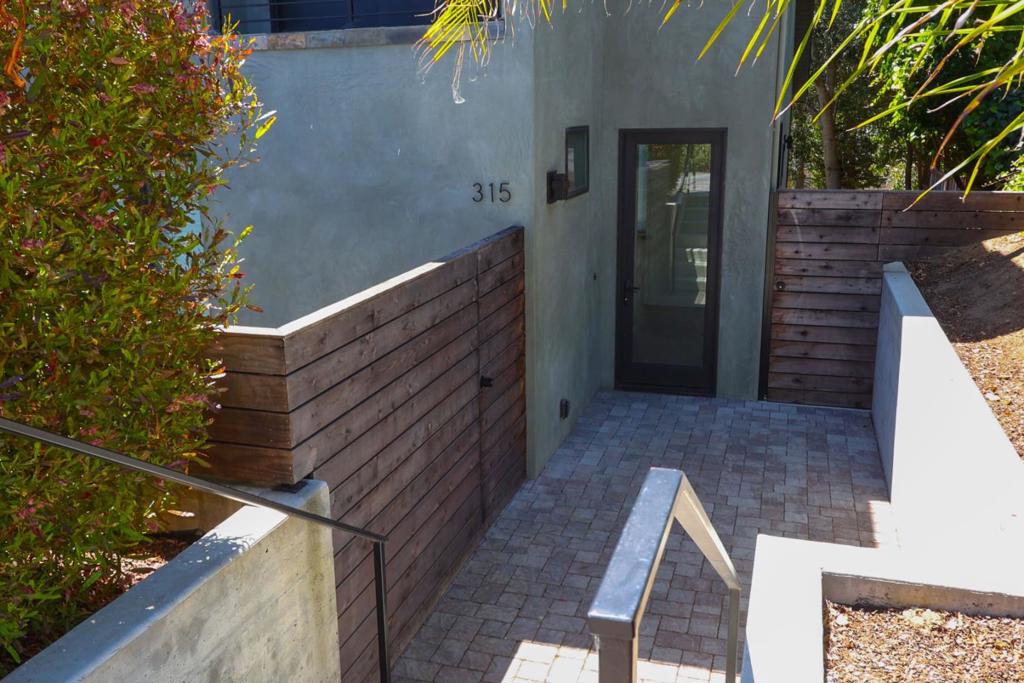 315 Los Altos Drive
