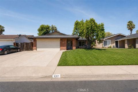 Tiny photo for 127 N Massachusetts, Lake Elsinore, CA 92530 (MLS # SW26103910)