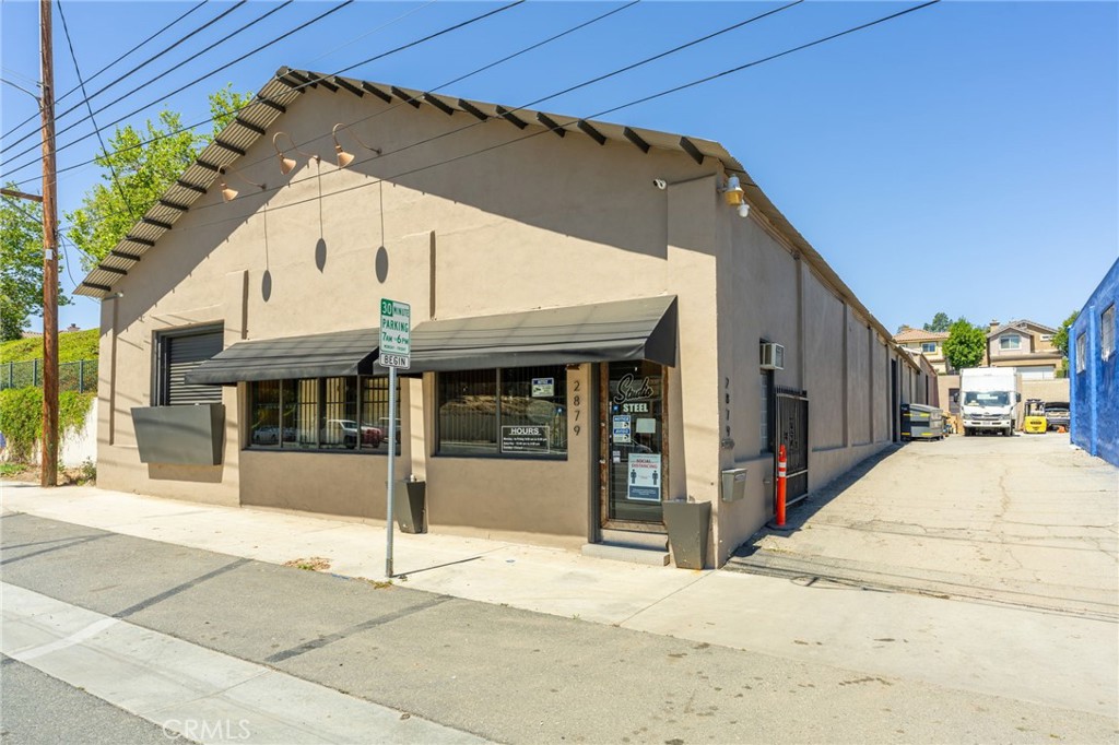 2879 Main