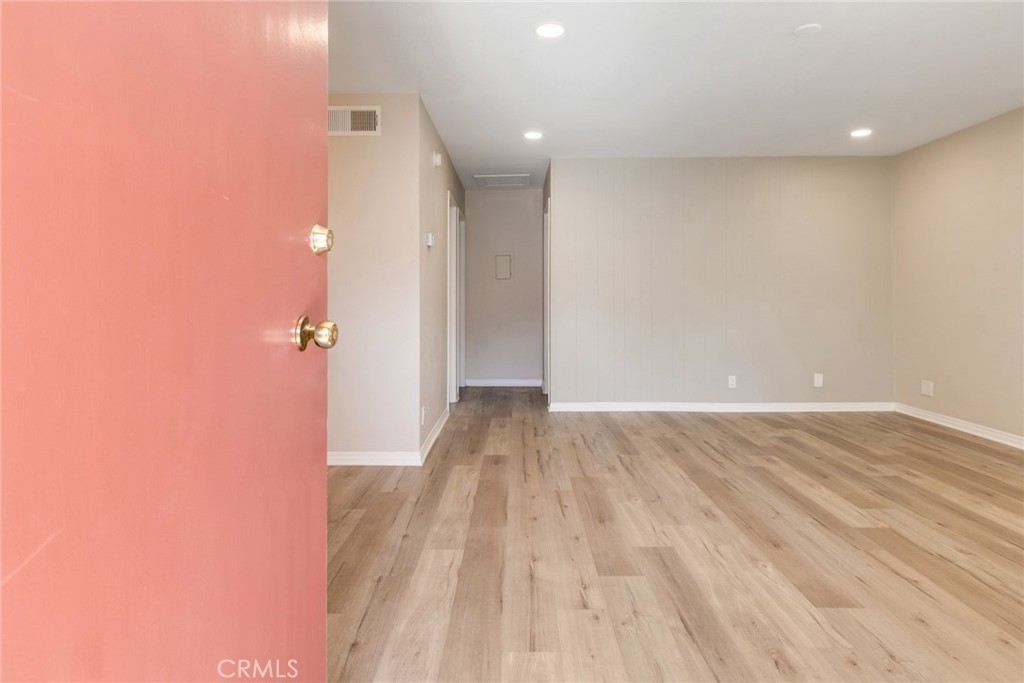 1736 E Commonwealth Avenue 102