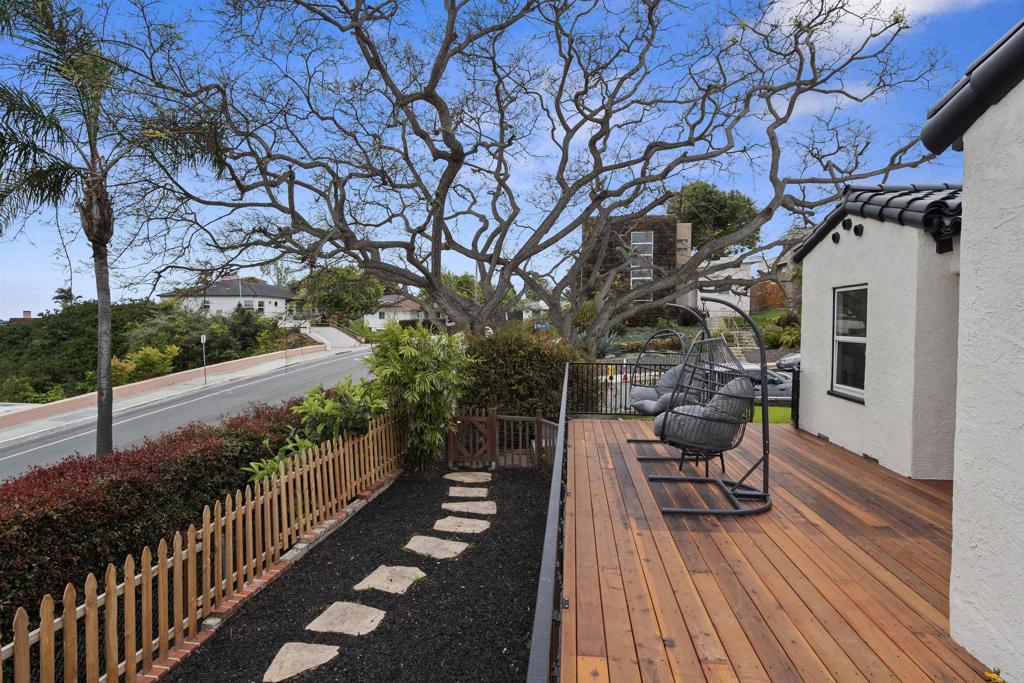 Properties 3 3710 Milan Street