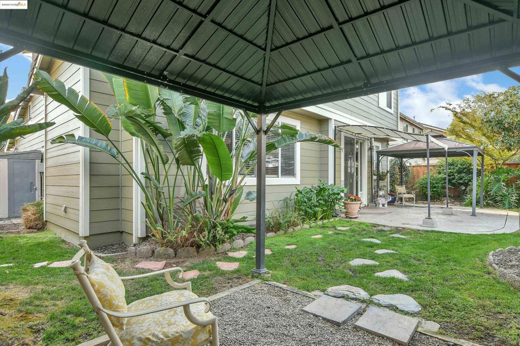 BRENTWOOD - Residential