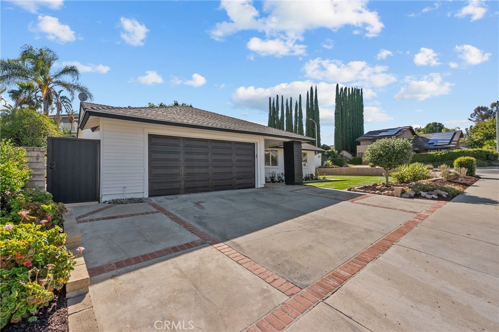 27139 Vista Encantada