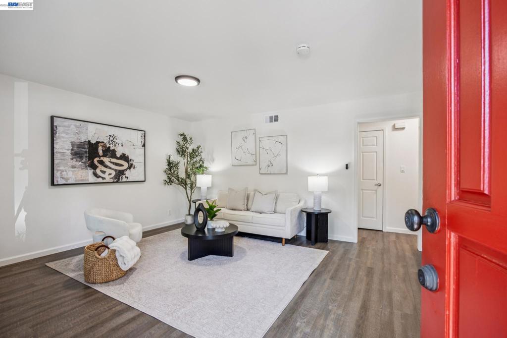 8110 Arroyo Dr