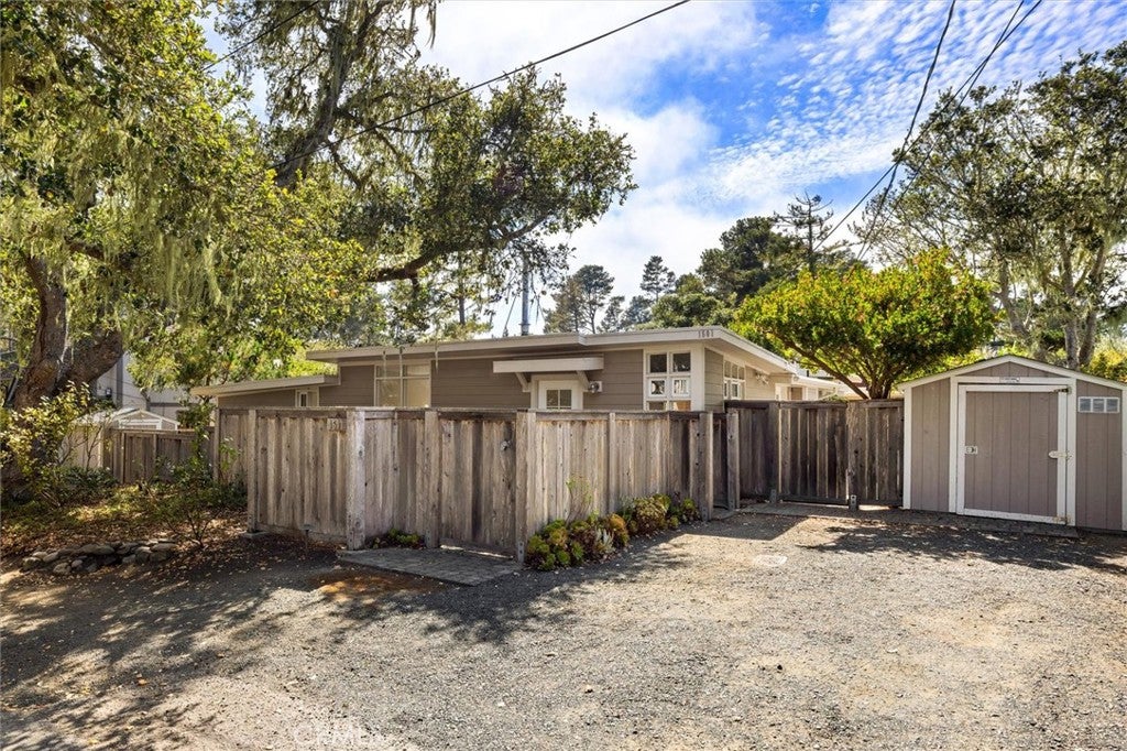 1501 Emerson Road