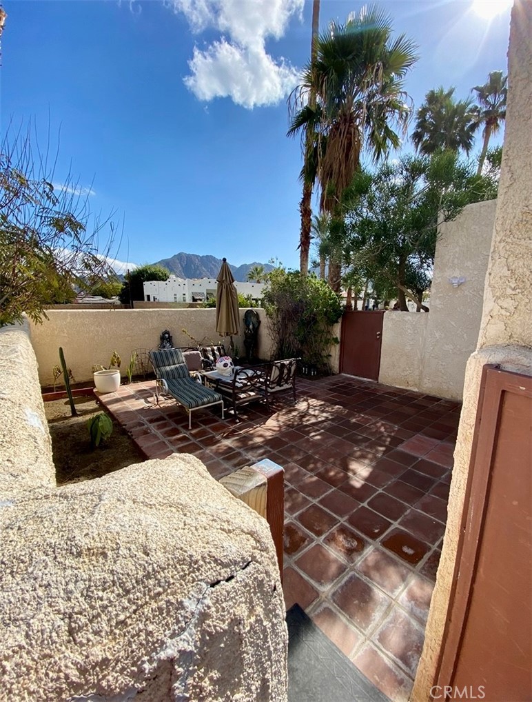 La Quinta Cove* - Residential