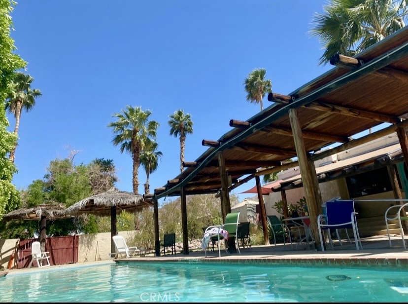 La Quinta Cove* - Residential