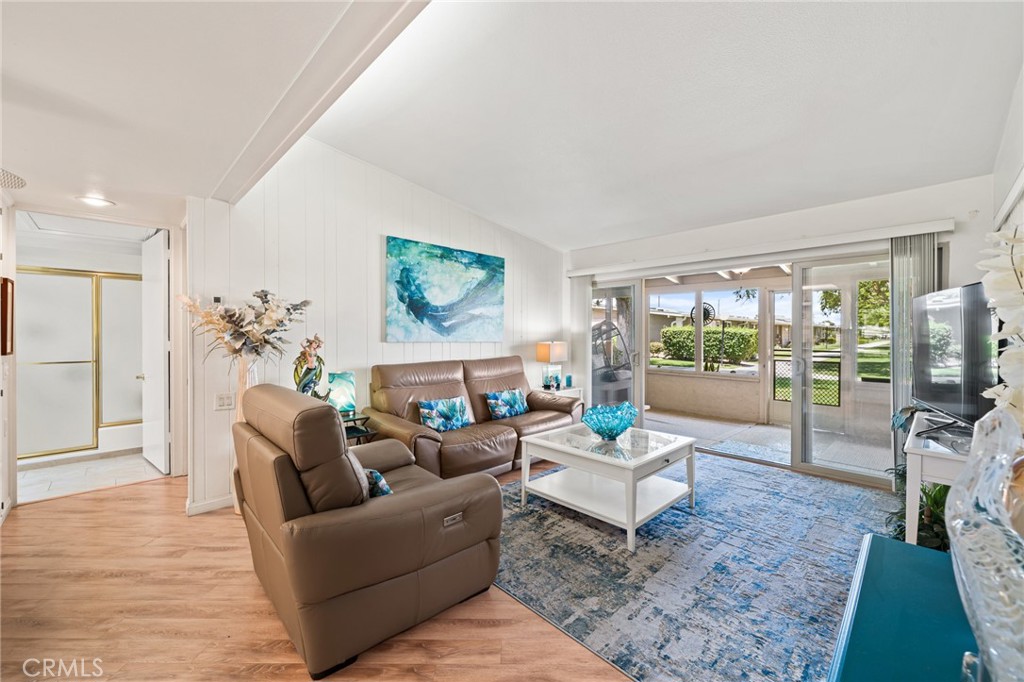 1240 Oakmont Road M4-52H