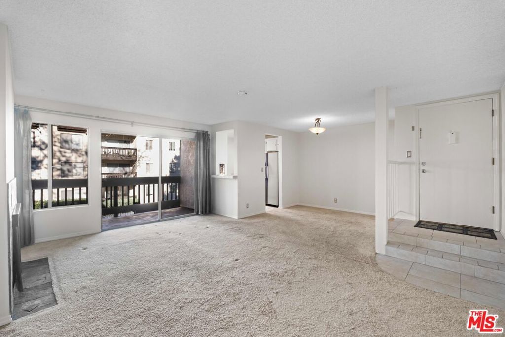 Photo of 2207 Summertime Lane, Culver City, CA 90230 (MLS # 26637997)