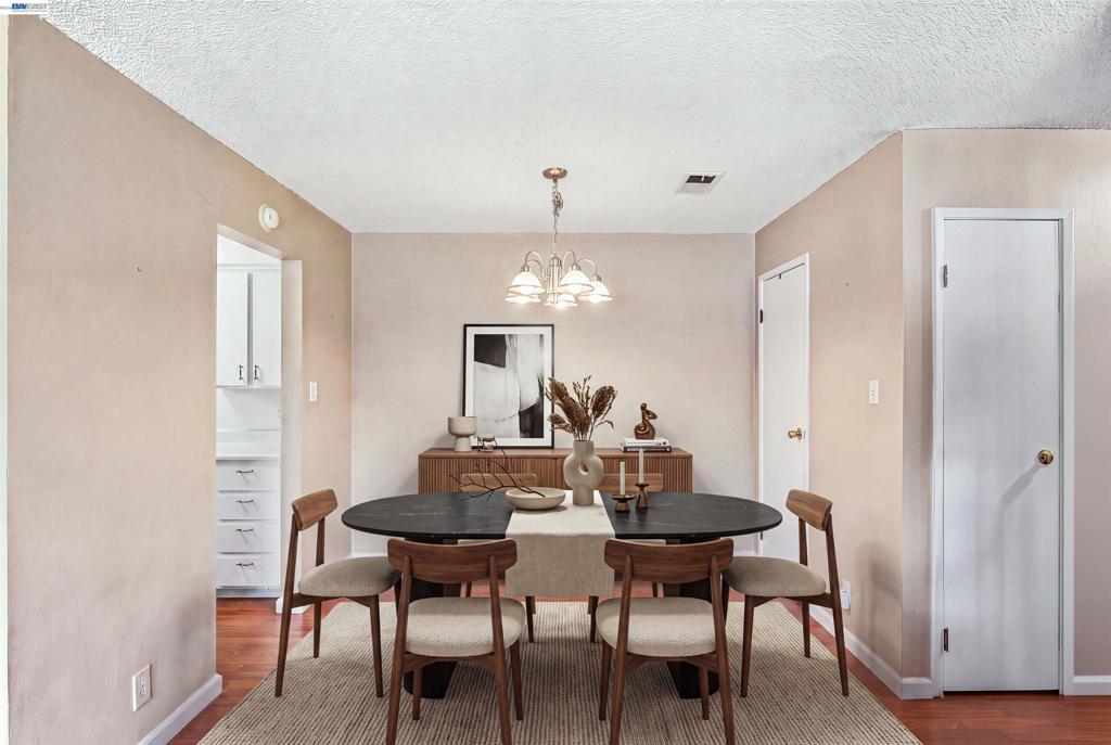 1494 Del Rio Cir D