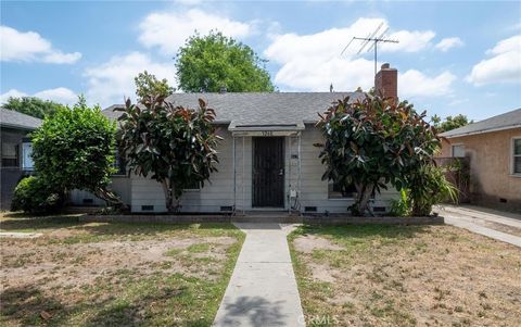 3260 Oregon Avenue Long Beach CA 90806