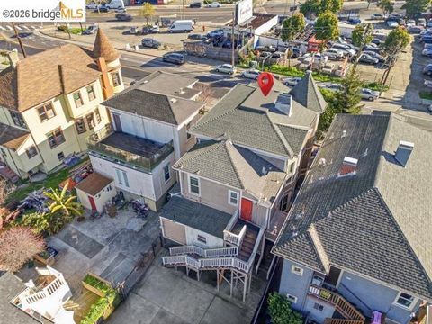 Photo of 2817 Market St, Oakland, CA 94608 (MLS # 41124594)